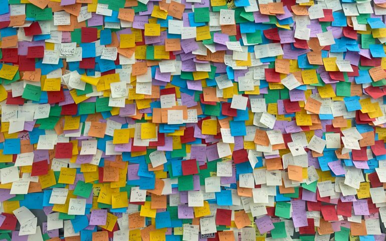 Online Community Safety postits